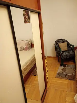 Închiriez apartament 2 camere  - imagine 2