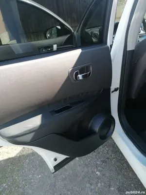 Nisan qashqai 2,0 - imagine 5 Nisan qashqai 2,0 - imagine 5