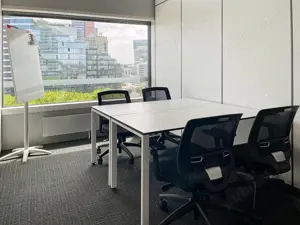 Spațiu de birou privat pentru 1 persoană în Regus Green Gate