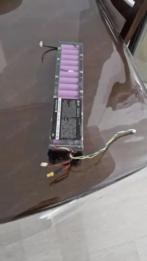 Vand baterie noua originala tip JC036-H pentru trotineta electrica - 7.8Ah