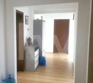 Spatiu de birouri, zona Scoala de Inot, 90mp, 3 camere, hol, 2 bai, terasa - imagine 2