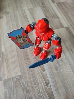 LEGO Castle 8773 - Santis