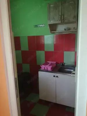 Persoana fizica- Vânzare Garsoniera Fetesti et2,mobilata,! - imagine 5 Persoana fizica- Vânzare Garsoniera Fetesti et2,mobilata,! - imagine 5