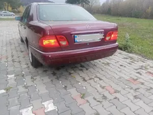 mercedes benz e class 1997 - imagine 2