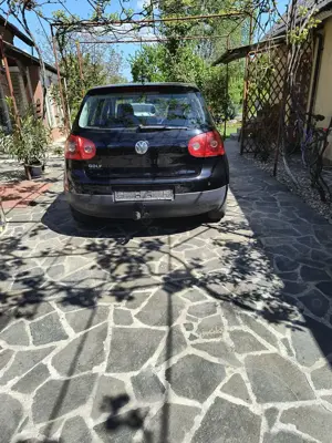 Vind VW Golf 5 Anu 2008,1,4,Benzina,,80, Cp Euro 4 - imagine 4 Vind VW Golf 5 Anu 2008,1,4,Benzina,,80, Cp Euro 4 - imagine 4