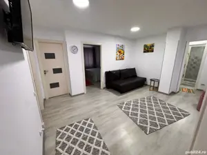 Vand ap. 4 camere Mangalia str.Rozelor