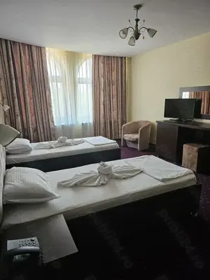 Casă de vacanță  pensiune turistica  - imagine 3