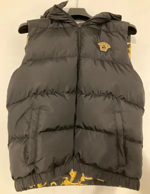 Vesta noua Versace, barbati, reversibila, marime S, usoara - 1900 lei