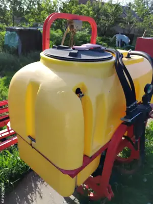 Vind Mig și bazin ierbicidat 