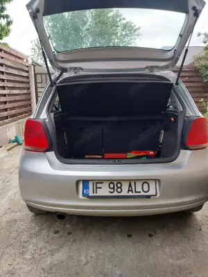 Vand VW Polo 6R 1.6TDI Bluemotion 2011 - imagine 4