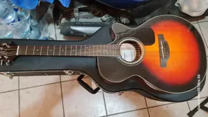 Chitară electroacustică Takamine!