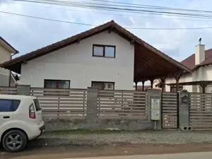 Proprietar-Casa individuala Mosnita Noua langa M City - asfalt