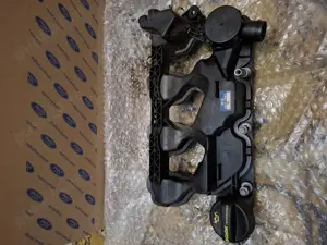 Capac Culbutori Chiulasa Chiuloasa Motor Epurator Gaze pentru Ford Focus MK4 (2020] OEM (original) - imagine 3