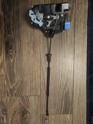 Broasca usa dreapta Skoda Octavia 2  - imagine 5