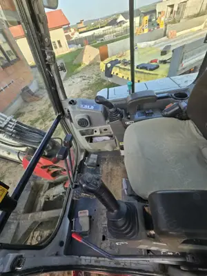 Excavator Takeuchi TB250  - imagine 4