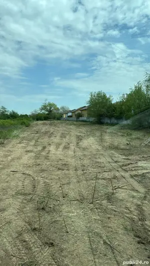 Teren de vânzare