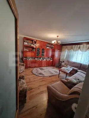 Apartament de vanzare cu 3 camere, 76 mp utili, zona Carpati 2 - imagine 2