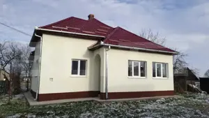 Casa de vanzare cu 3 camere, 2050 mp, zona Tatarasti - imagine 3