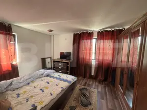 Casa de vanzare cu 5 camere, 200 mp, zona Micro 3 - imagine 8