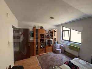 Casa de vanzare cu 5 camere, 200 mp, zona Micro 3 - imagine 6