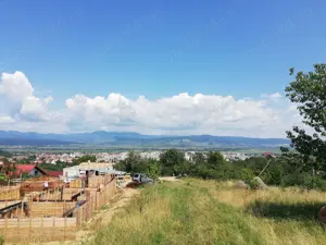 Vand teren intravilan cu PUZ