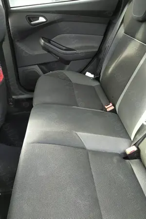 Ford Focus 3 diesel combi, ingrijită, 1600 TDCI, 115 CP, 190000 km - imagine 9