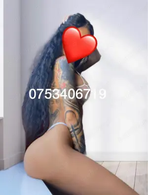 Top . Nouă în oraș ! 