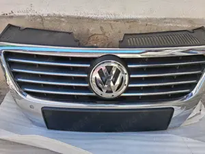 Grila Passat B-6 - imagine 5