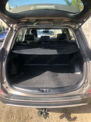 Toyota RAV4 50000 km reali, primul proprietar  - imagine 4 Toyota RAV4 50000 km reali, primul proprietar  - imagine 4