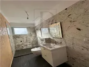 Casa individuala superba - zona linistita - bucatarie inchisa-  finisaje premium - imagine 5