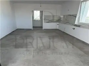 Casa individuala superba - zona linistita - bucatarie inchisa-  finisaje premium - imagine 4