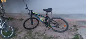 Bicicletă BMX în stare foarte bună