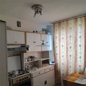 Vanzare Apartament 2 Camere Decomandat Bld. Brancoveanu - imagine 4