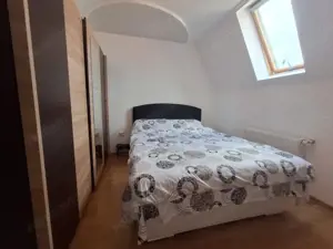 Apartament 3 camere, 63 mp, semidecomandat, pozitie excelenta in zona Girocului - imagine 4