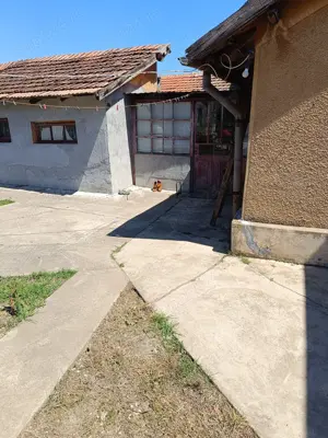 Vând Casă în orașul Corabia  - imagine 3
