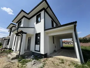 COMISION 0%. Duplex cu carport , finisat la cheie