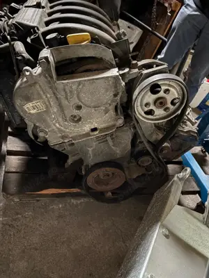 Dezmembrez Renault Clio 1.4 16v cutie automata - imagine 6