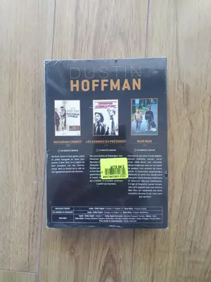 Pachet sigilat 3 filme pe DVD Dustin Hoffman - imagine 3