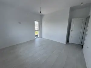 Casa cu 5 camere, 3 bai si garaj in Dumbravita  - imagine 9