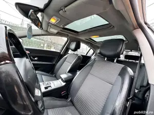 Renault Latitude   2.0 TDCi 150 CP   Trapă Panoramică Navigație   Navigație R-Link - imagine 2 Renault Latitude   2.0 TDCi 150 CP   Trapă Panoramică Navigație   Navigație R-Link - imagine 2