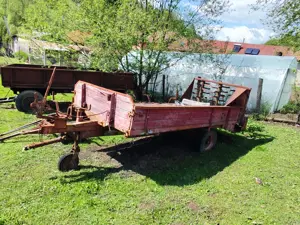 Vând remorcă gunoi