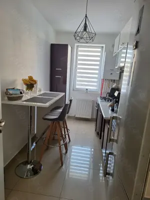 Ap2 camere | 60 mp utili + 2 balcoane | Parcare |Zonă centrală Florești| Fără Agenții  - imagine 2