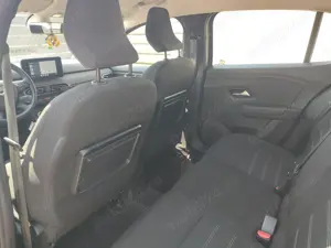 Dacia Logan 3 an 2021,full option,153000 km,colant Bolt activ pe București  - imagine 3