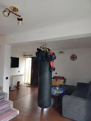 Casa noua de vanzare in oras langa Stadion - imagine 2