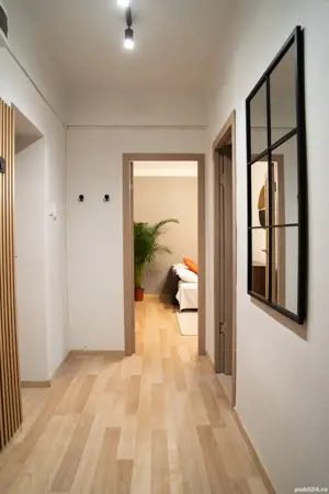 Ultracentral, 2 camere in regim hotelier, in centru langa Casa de Cultura, vis a vi de Hanul Domnesc - imagine 3 Ultracentral, 2 camere in regim hotelier, in centru langa Casa de Cultura, vis a vi de Hanul Domnesc - imagine 3