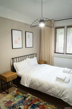 Ultracentral, 2 camere in regim hotelier, in centru langa Casa de Cultura, vis a vi de Hanul Domnesc