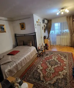 Vand Garsoniera -Cetate