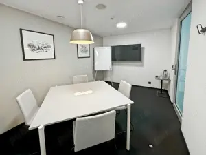 Spațiu de birou privat pentru 1 persoană în Regus Primavera