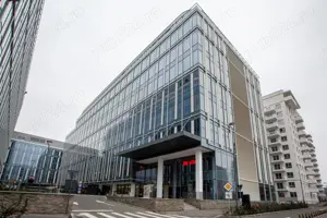 Spațiu de birou frumos proiectat pentru 3 persoană în Spaces Expo - imagine 5