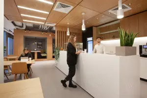 Alăturați-vă unui mediu de lucru colaborativ în Spaces Expo